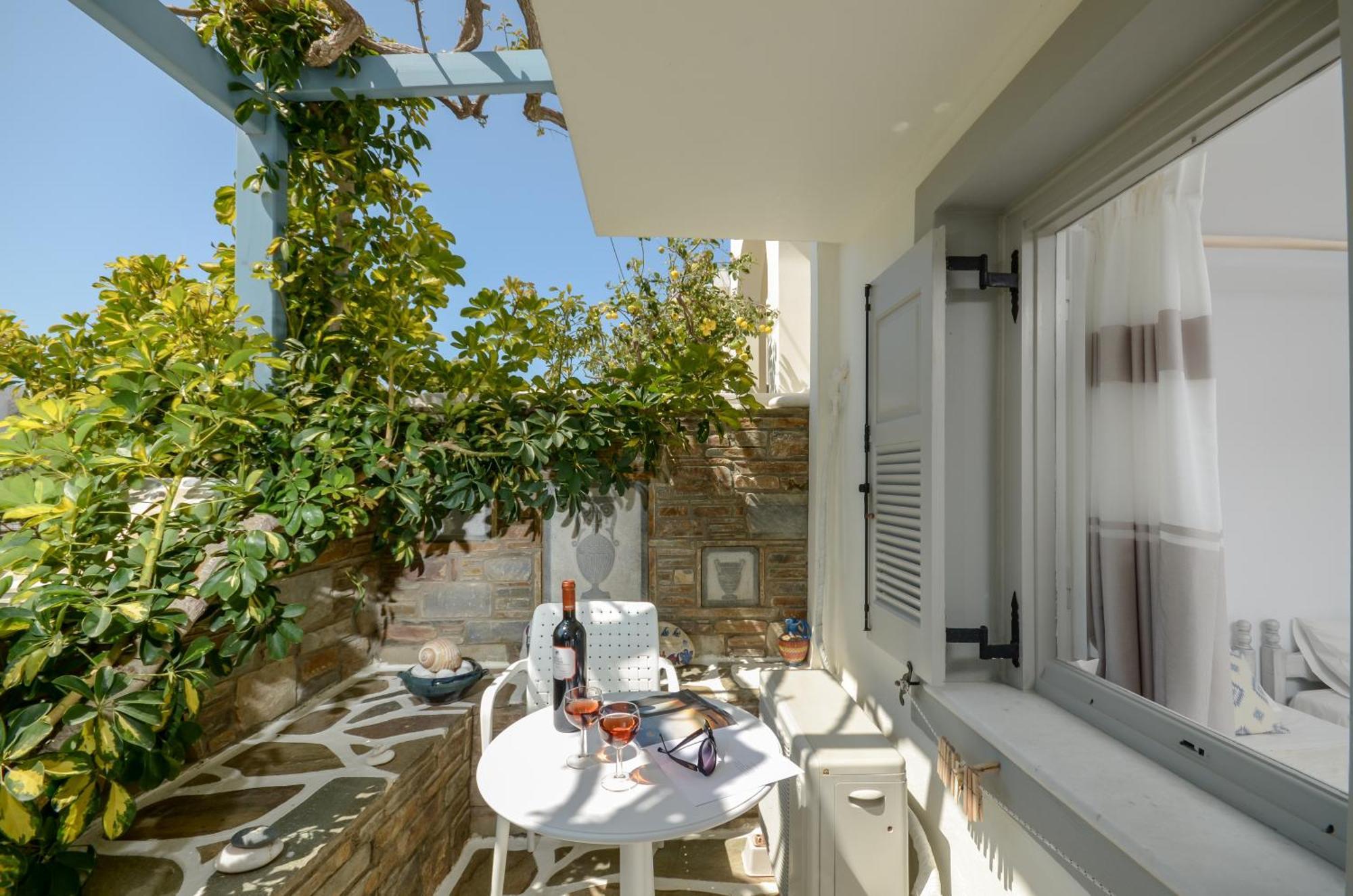 Sofi Pension Naxos City 외부 사진