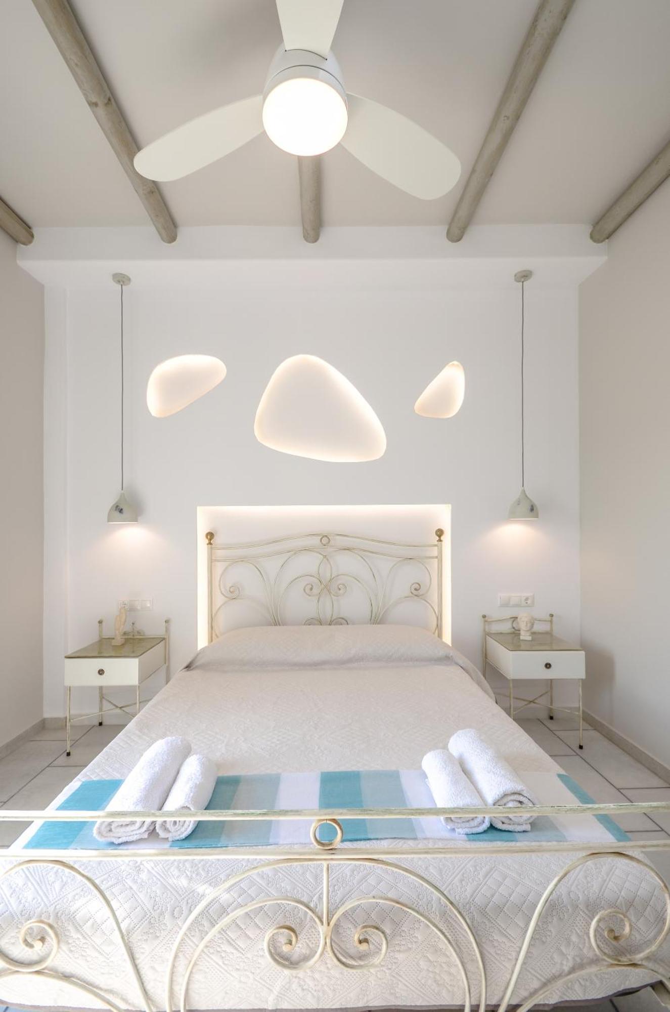 Sofi Pension Naxos City 외부 사진