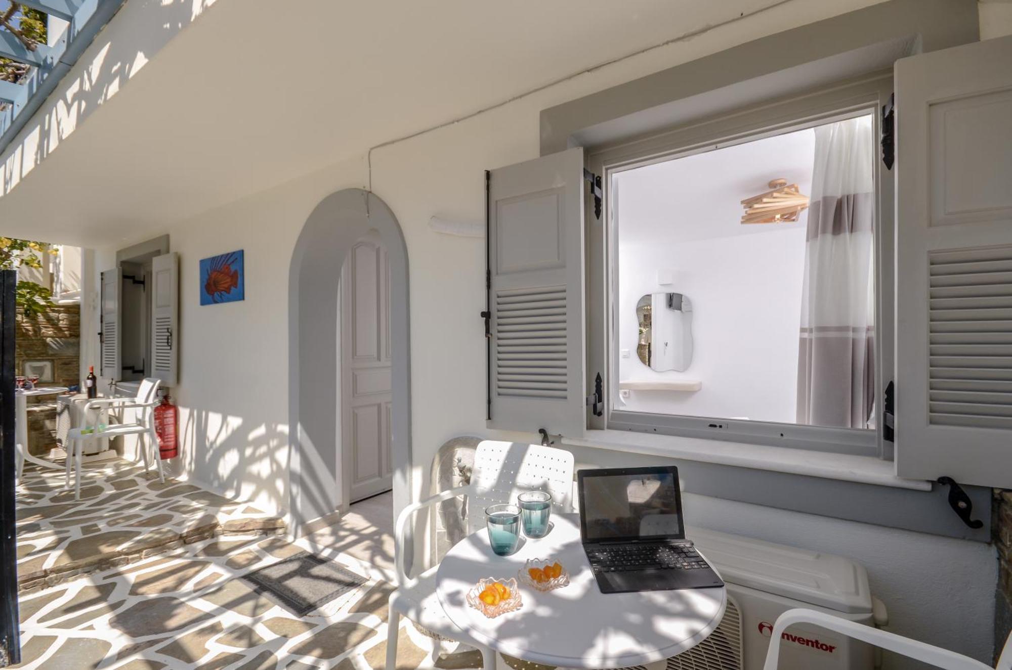 Sofi Pension Naxos City 외부 사진